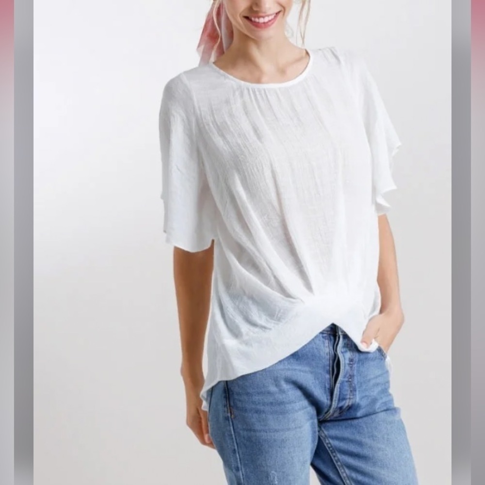 Umgee NWT Sheer Gathered Front Flutter Sleeve Top